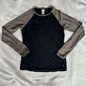 Tommy Bahama Long Sleeve Rash Guard Shirt. Size L